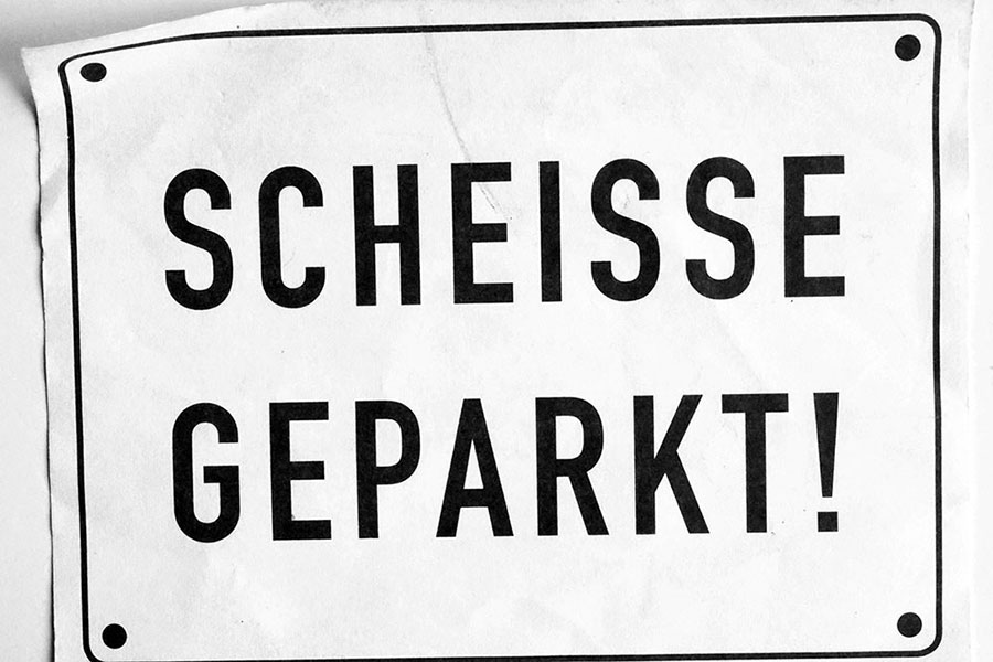Hinweis Scheisse geparkt